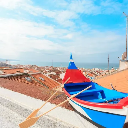 Sea Breeze Ii - Private Sea View Terrace And Office Apartment Nazare