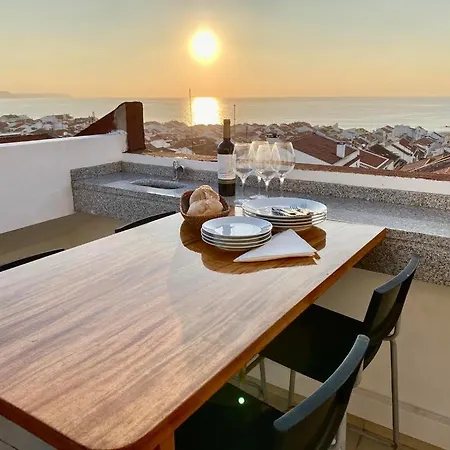 Sea Breeze Ii - Private Sea View Terrace And Office Apartment Nazare